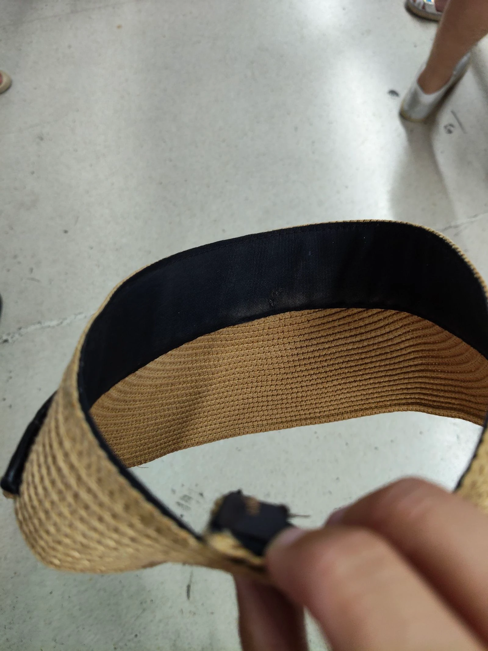 Adolfo Domínguez-Grote Visera T-L met velcro-sluiting – photo 8
